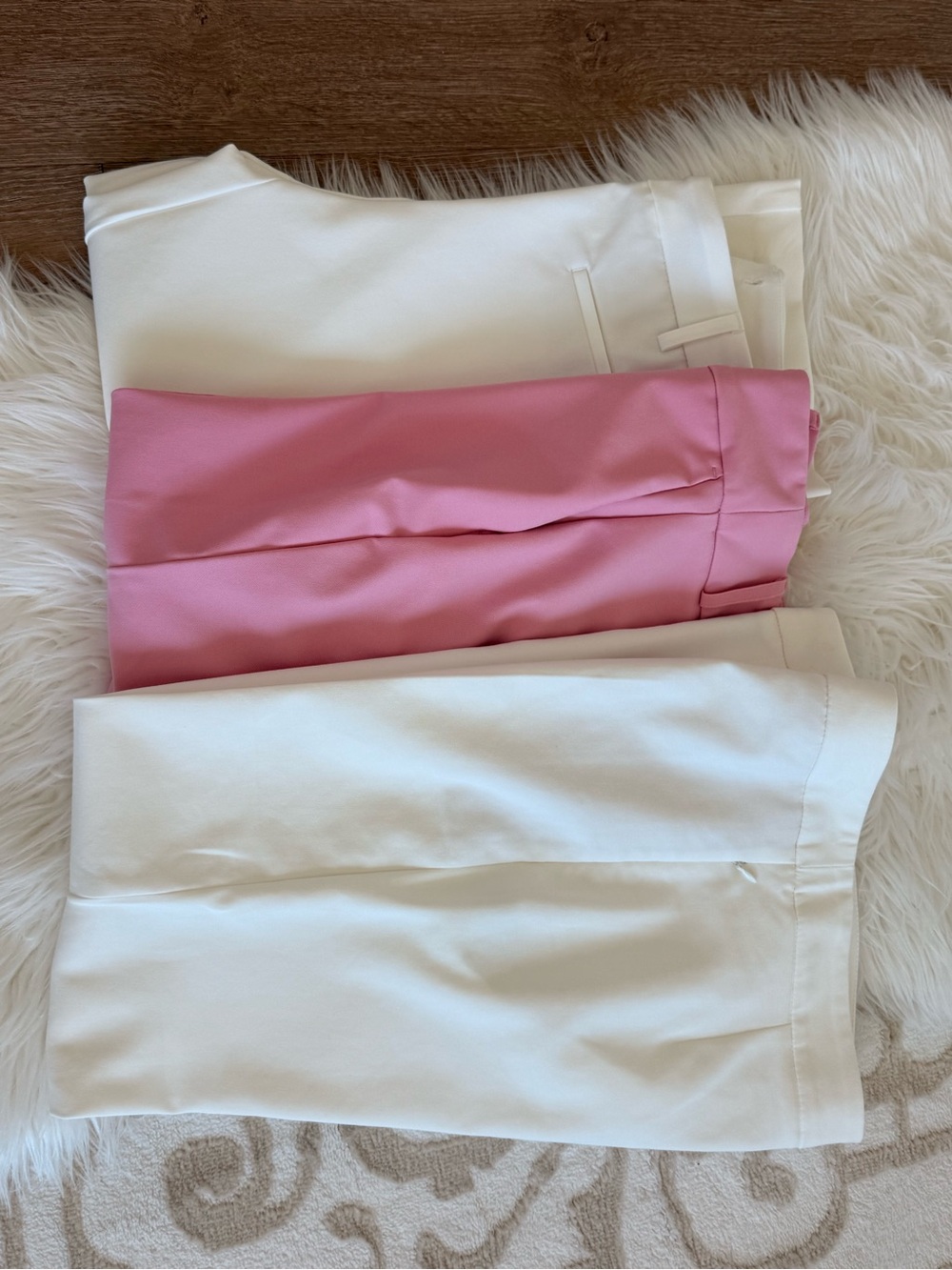 Bundle of 3 pairs of pants
